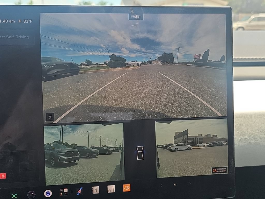 Used 2024 Tesla Cybertruck AWD Crew Cab image 9