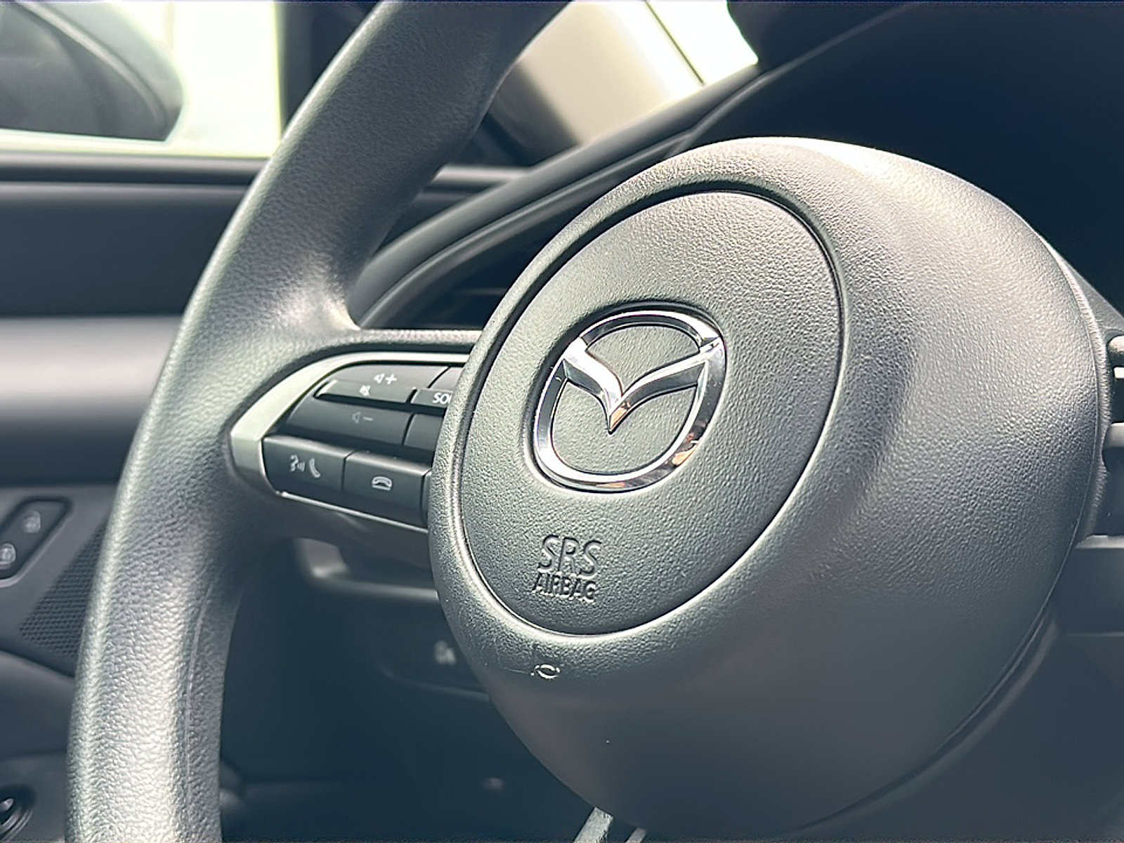 Used 2024 MAZDA MAZDA3 s image 28