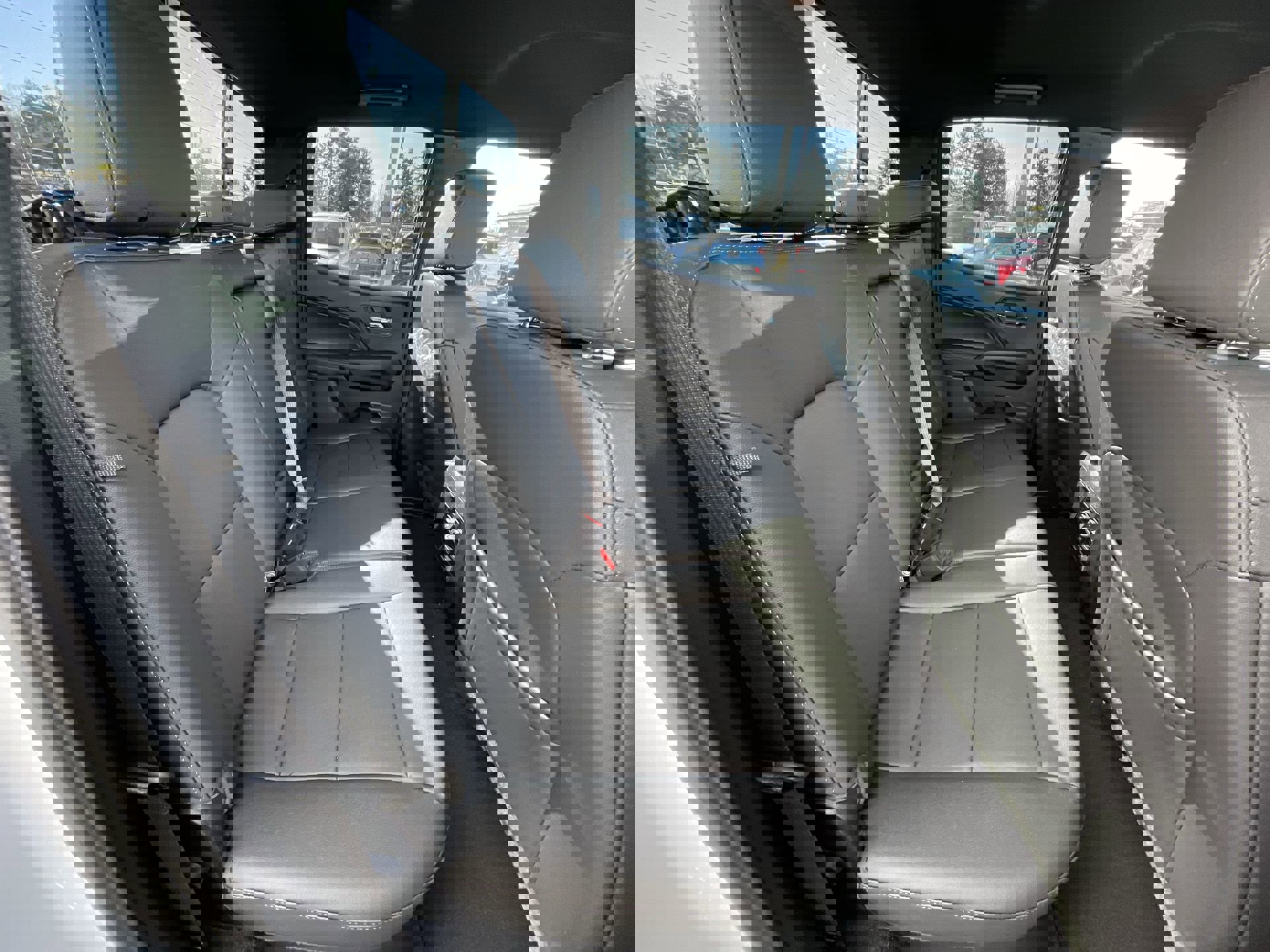 New 2025 Chevrolet Colorado W/T w/ Advanced Trailering Package image 91