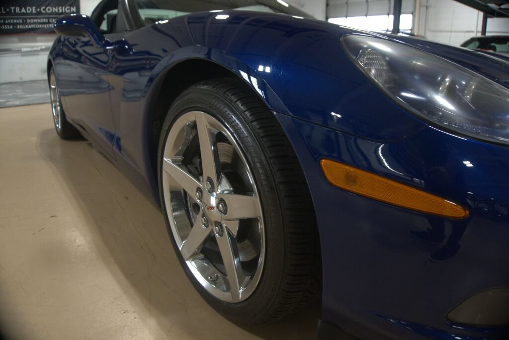 Used 2007 Chevrolet Corvette Coupe w/ Preferred Equipment Group RWD image 29