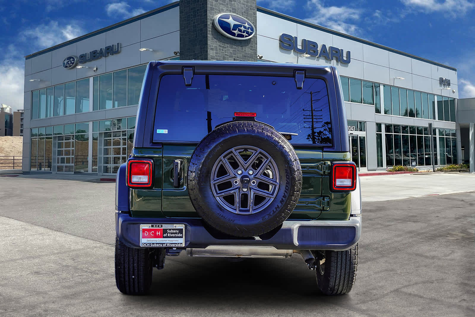 Used 2024 Jeep Wrangler Sport S image 5