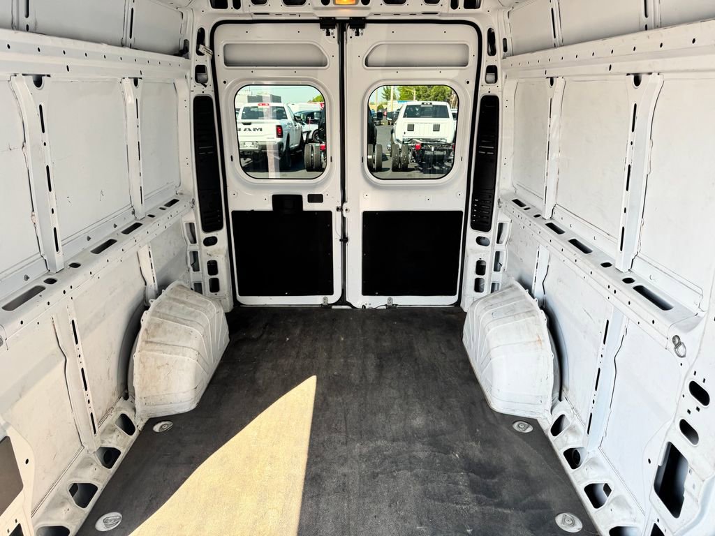 Used 2023 RAM ProMaster 2500 FWD image 15