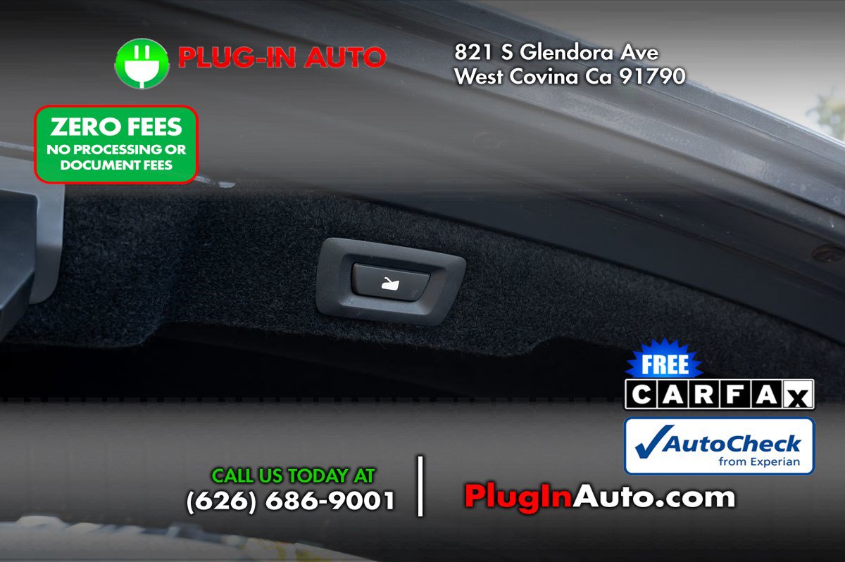 Used 2025 Lucid Air Pure RWD image 13