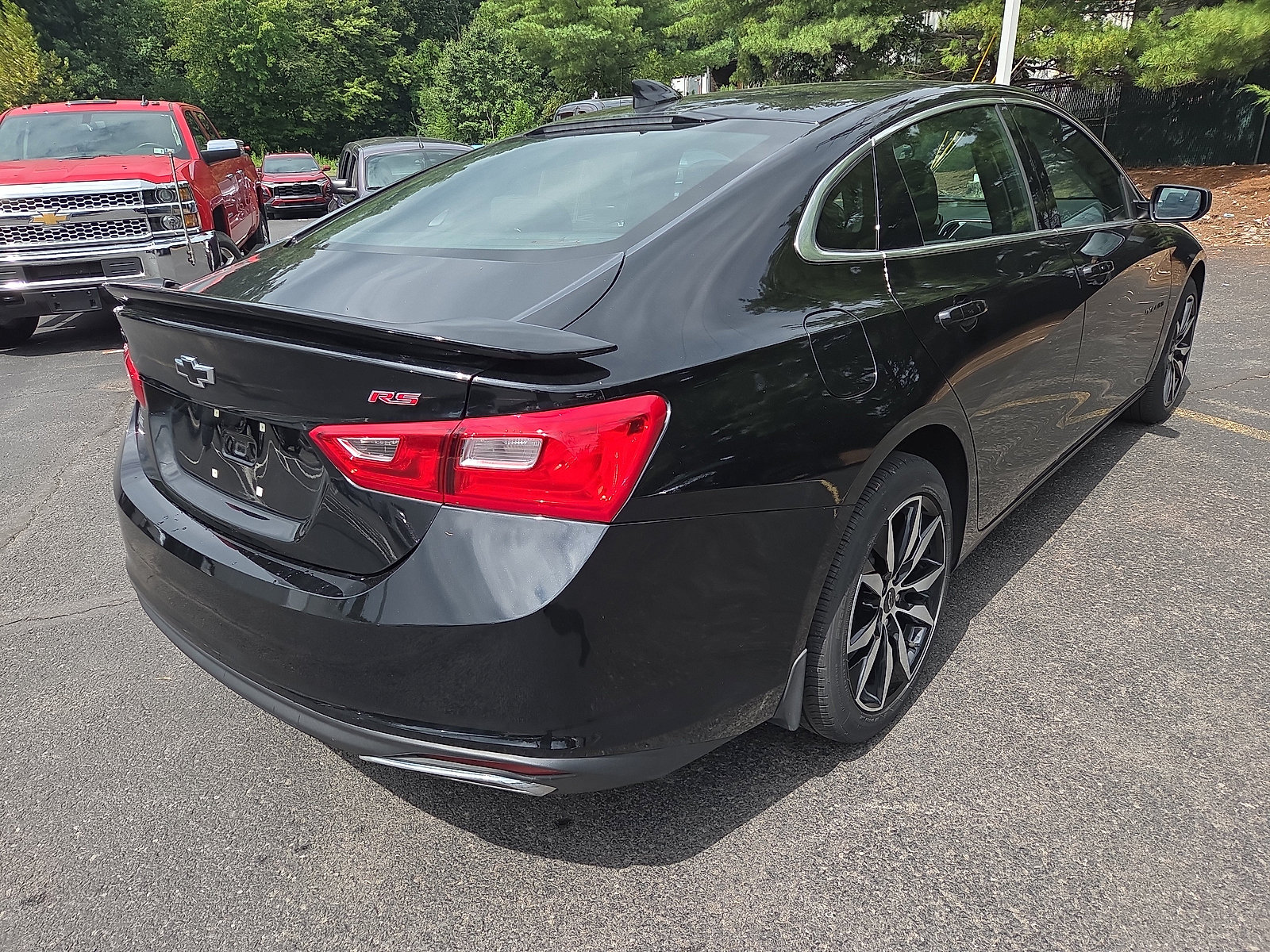 Used 2022 Chevrolet Malibu RS FWD image 3