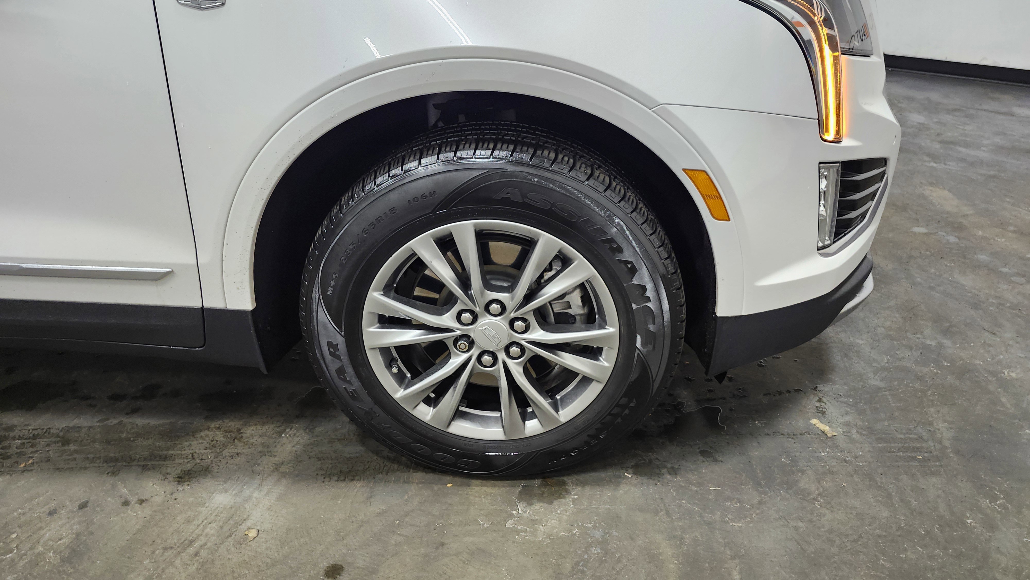 Used 2021 Cadillac XT5 Premium Luxury image 35