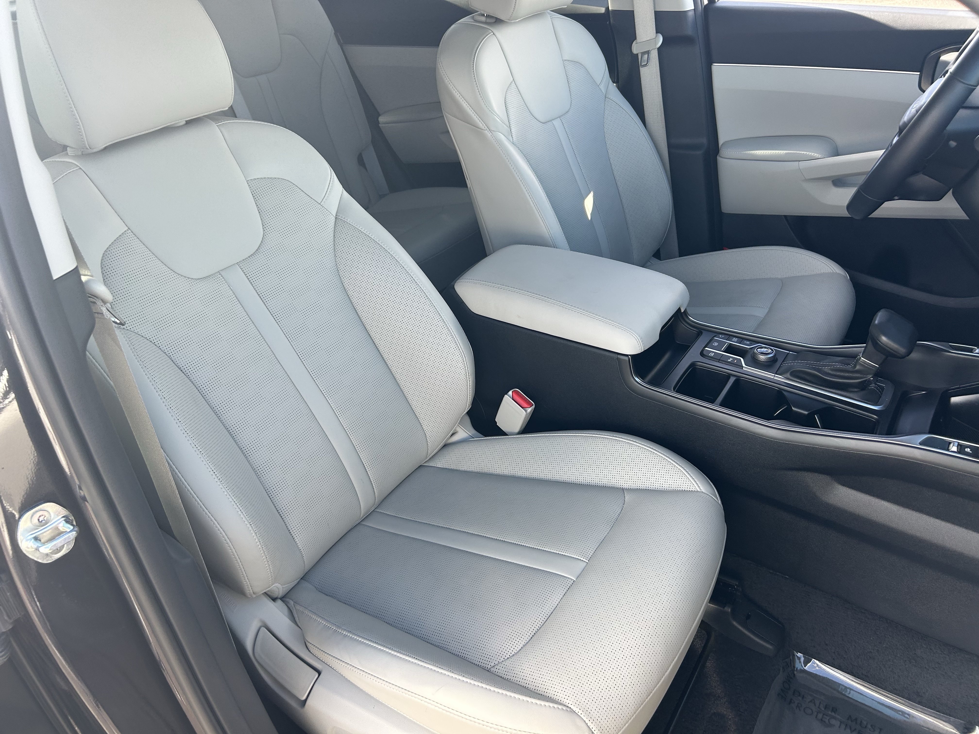 Certified 2026 Kia Sorento S FWD image 11