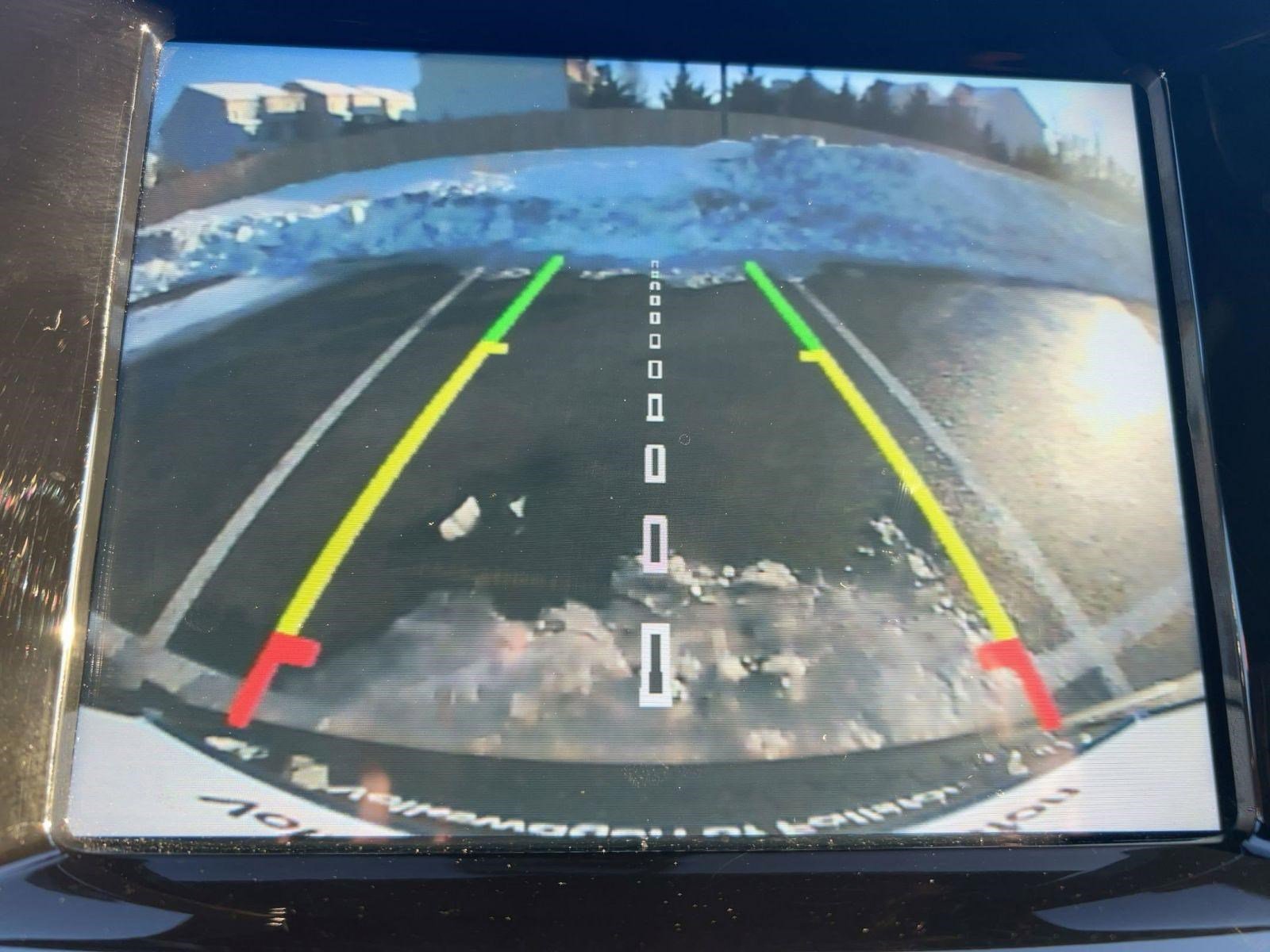 Used 2023 Dodge Durango SXT image 18