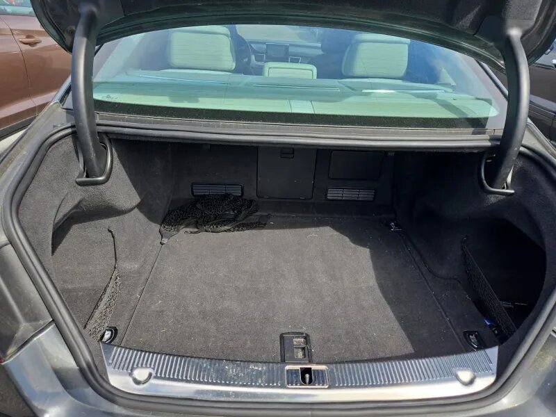 Used 2013 Audi S8 AWD/4WD image 16