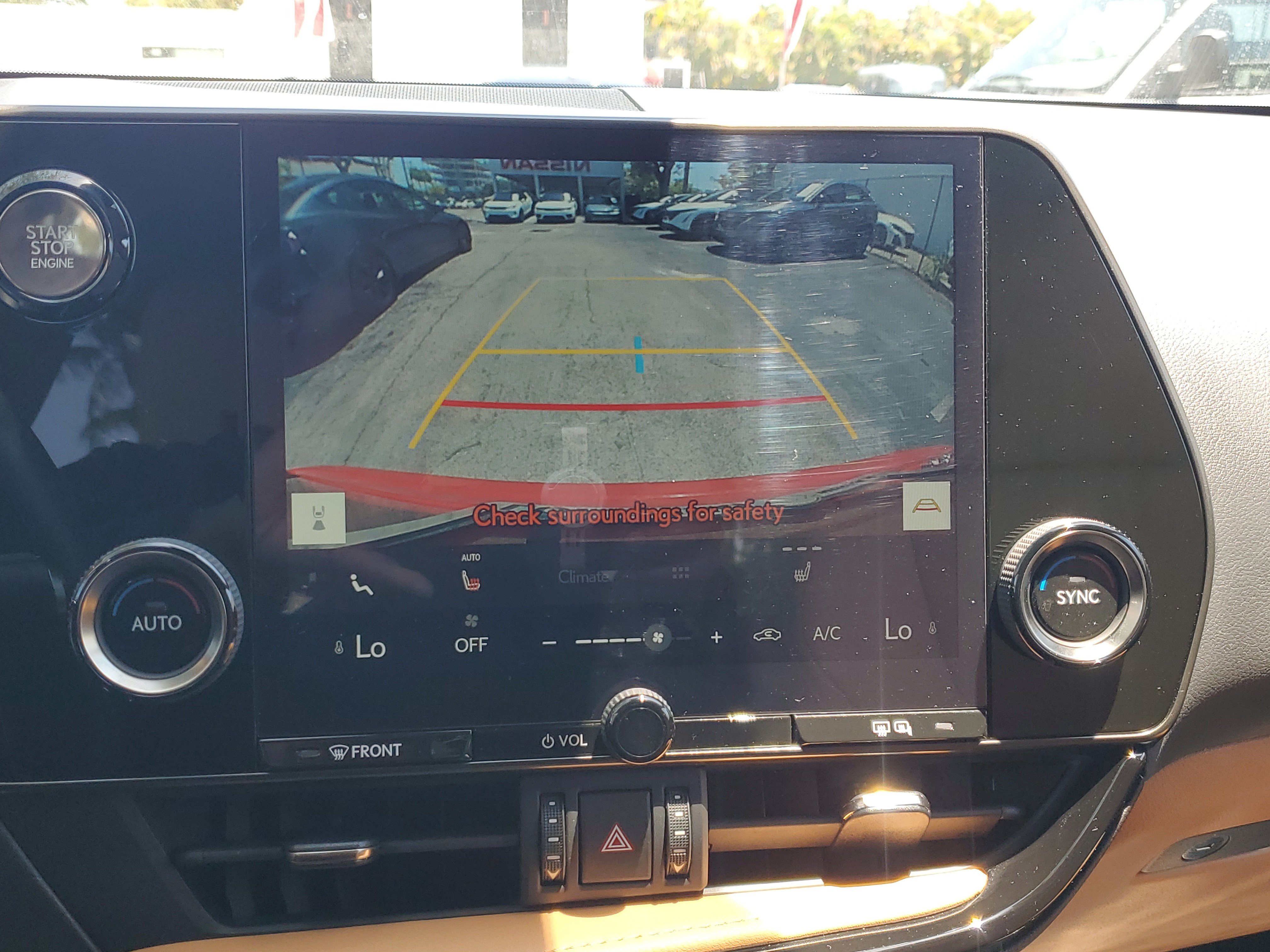 Used 2024 Lexus NX 250 FWD w/ Towing Package (2000 Lbs) image 8