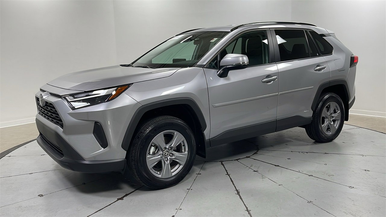Used 2025 Toyota RAV4 XLE