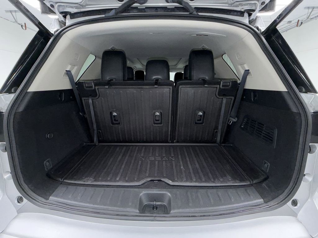 Used 2023 Nissan Pathfinder Platinum w/ Lighting Package (N93) AWD/4WD image 15