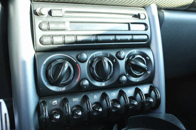 Used 2004 MINI Cooper S image 18