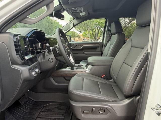 New 2026 GMC Sierra 1500 SLT w/ SLT Premium Package AWD/4WD image 12