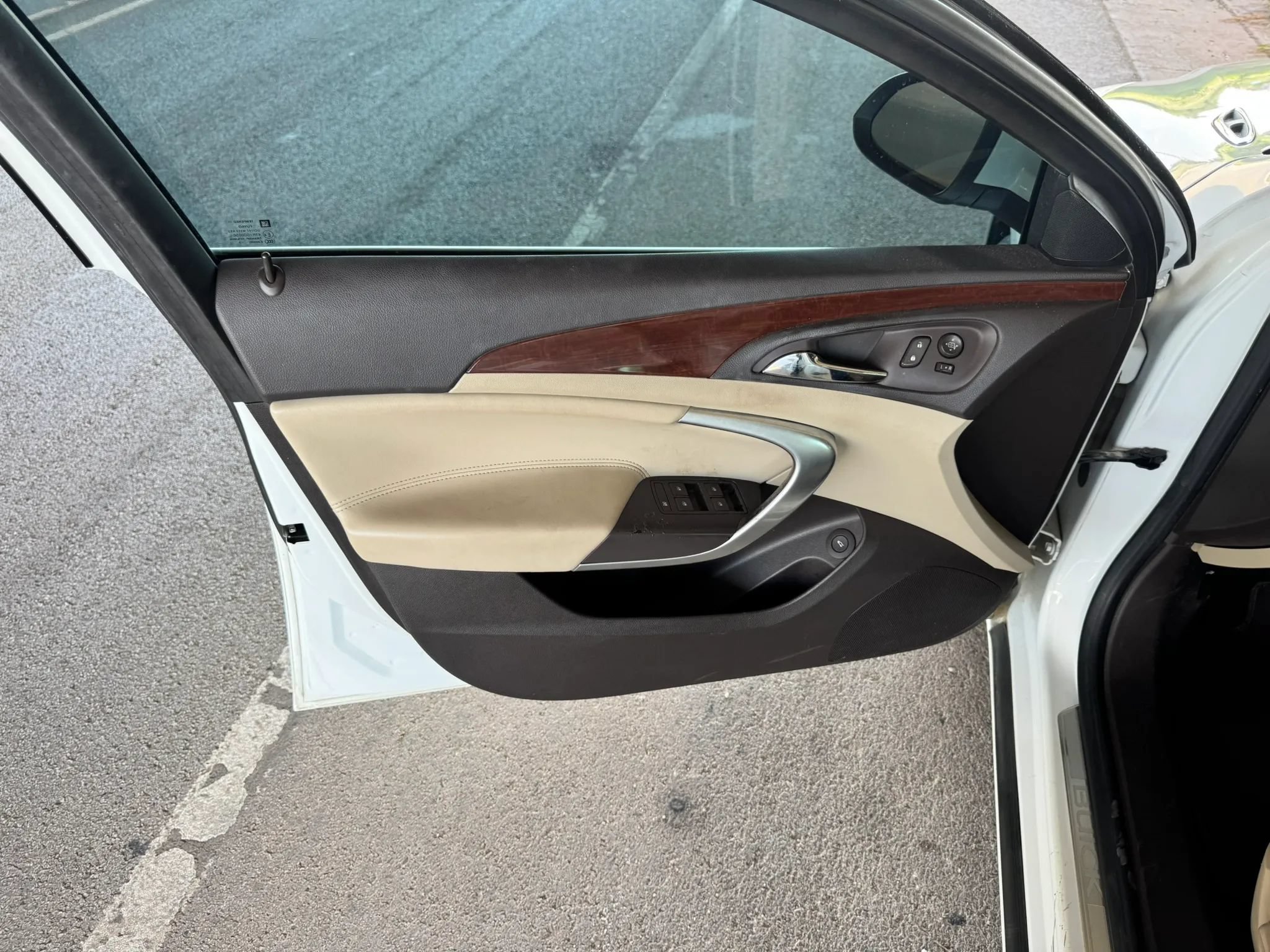 Used 2014 Buick Regal Premium FWD image 9