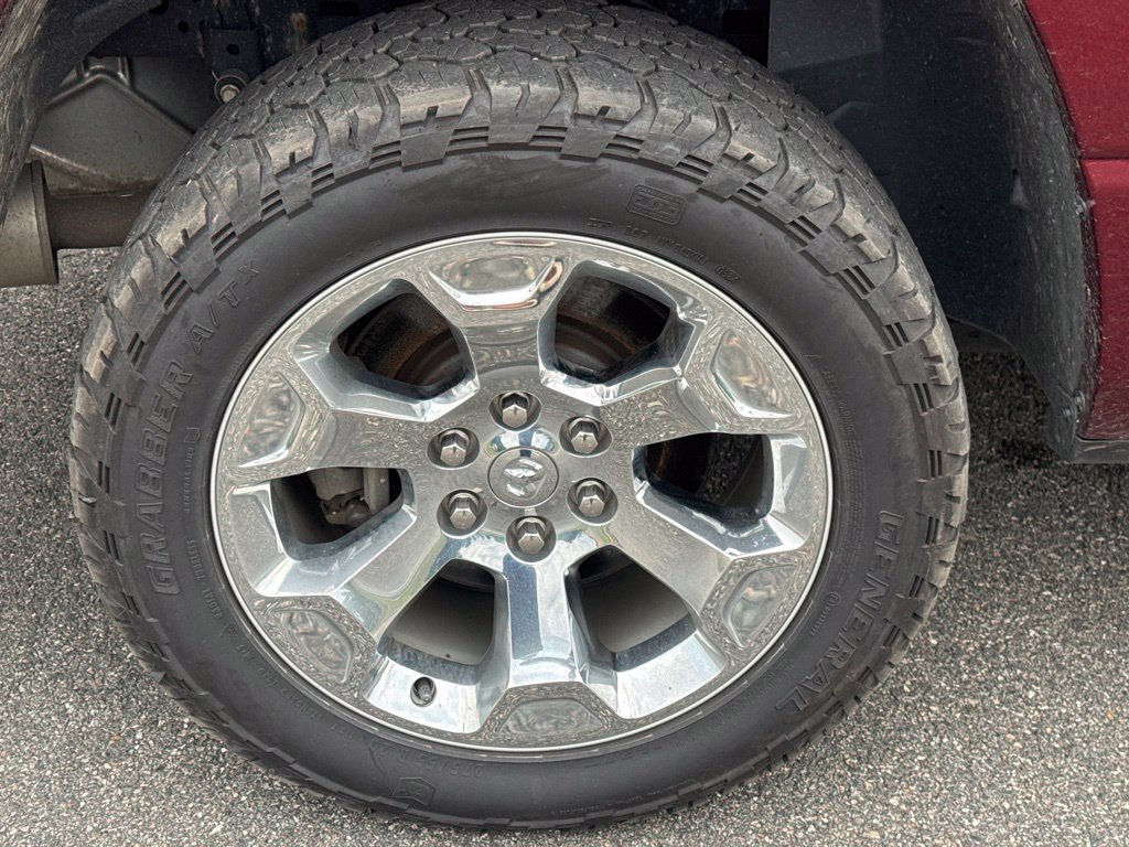 Used 2022 RAM 1500 Big Horn AWD/4WD image 9