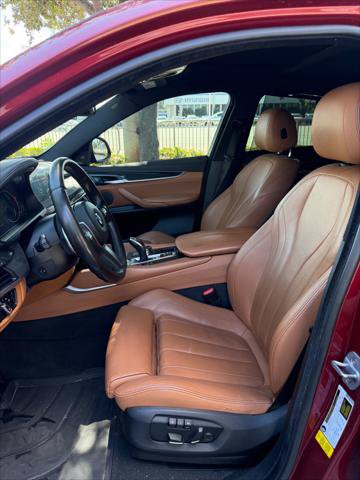 Used 2018 BMW X6 sDrive35i w/ M Sport Package RWD image 13