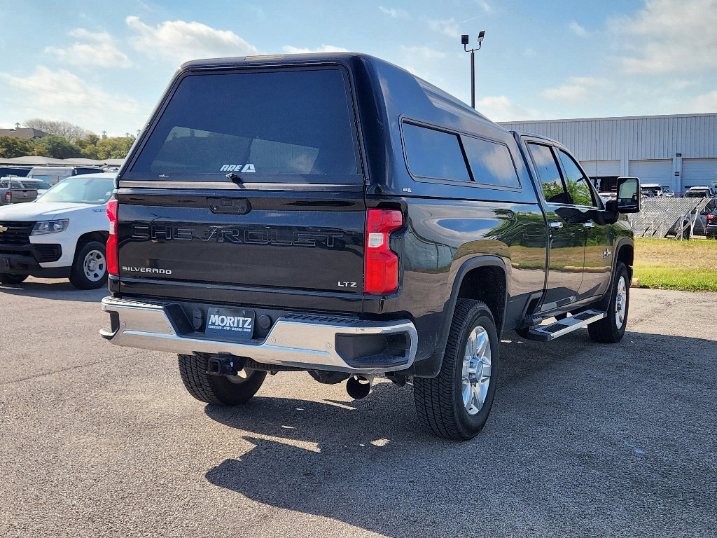Used 2020 Chevrolet Silverado 3500 LTZ w/ LTZ Texas Edition image 36