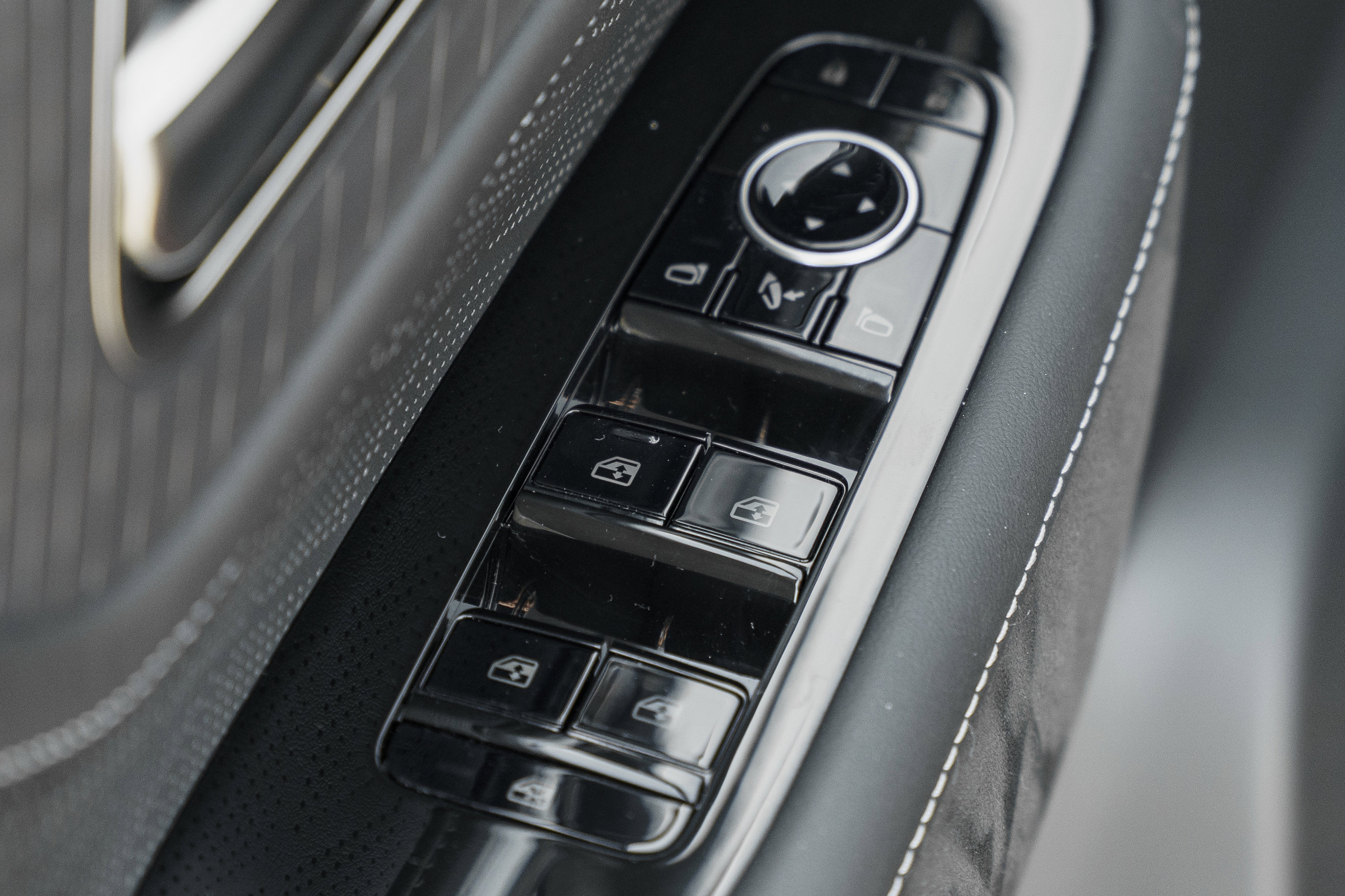 Used 2025 INFINITI QX80 Autograph w/ Autograph Exterior Package image 23