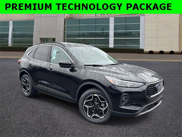 New 2026 Ford Escape Platinum w/ Premium Technology Package