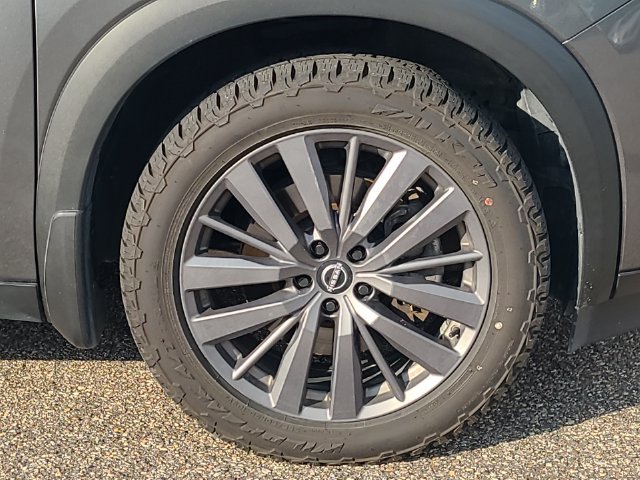Used 2022 Nissan Pathfinder SL w/ SL Premium Package AWD/4WD image 9