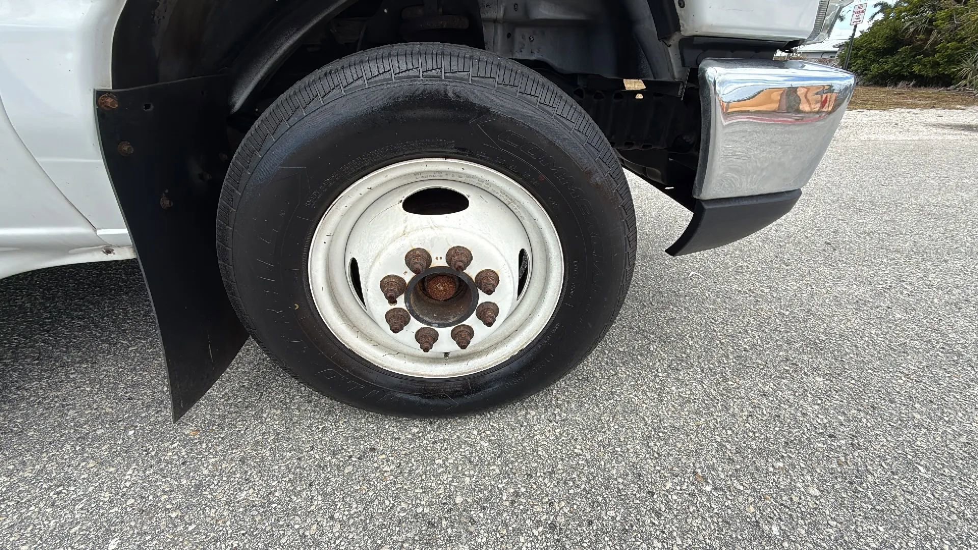 Used 2015 Ford E-350 and Econoline 350 Super Duty RWD image 16