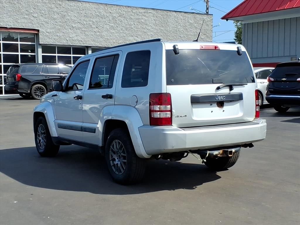 Used 2009 Jeep Liberty Sport w/ Popular Equipment Group image 3