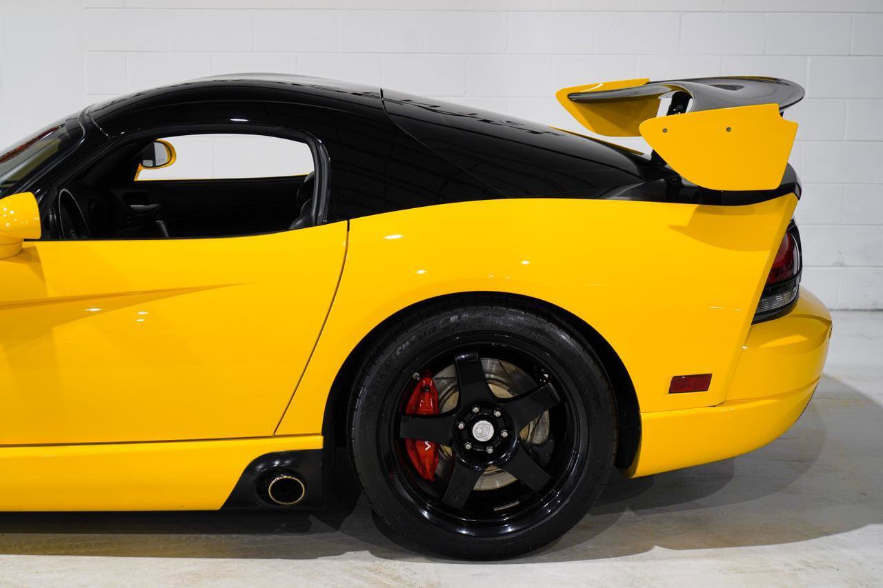 Used 2009 Dodge Viper ACR image 29