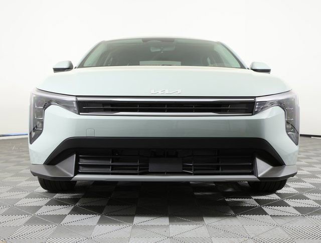 New 2026 Kia K4 EX image 2