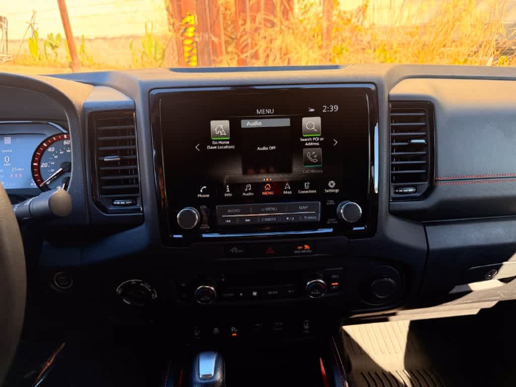 Used 2023 Nissan Frontier PRO-4X w/ Pro-4X Premium Package AWD/4WD image 17