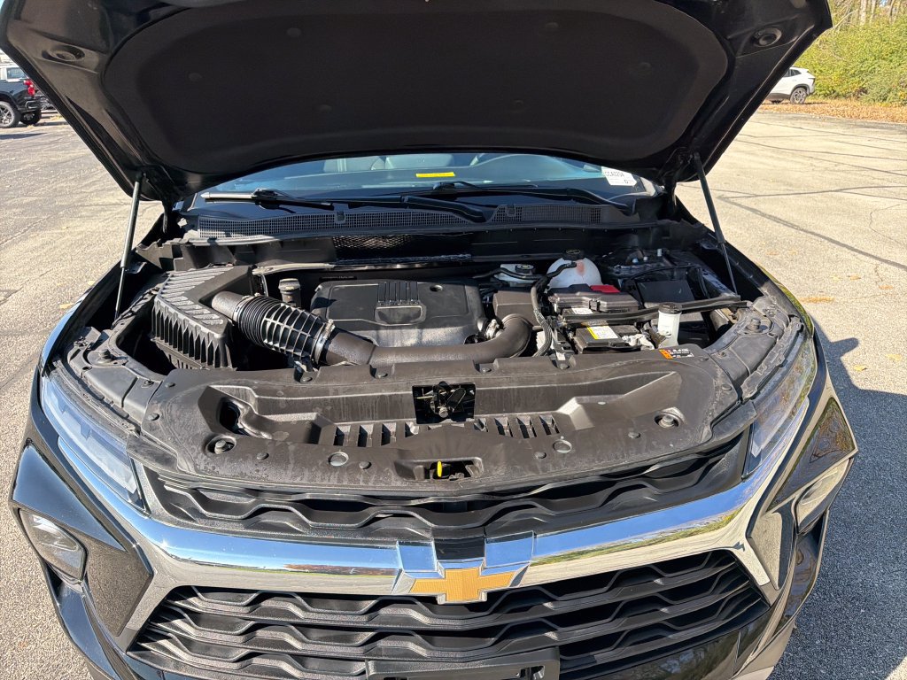 Used 2024 Chevrolet Blazer LT w/ Convenience Package FWD image 35