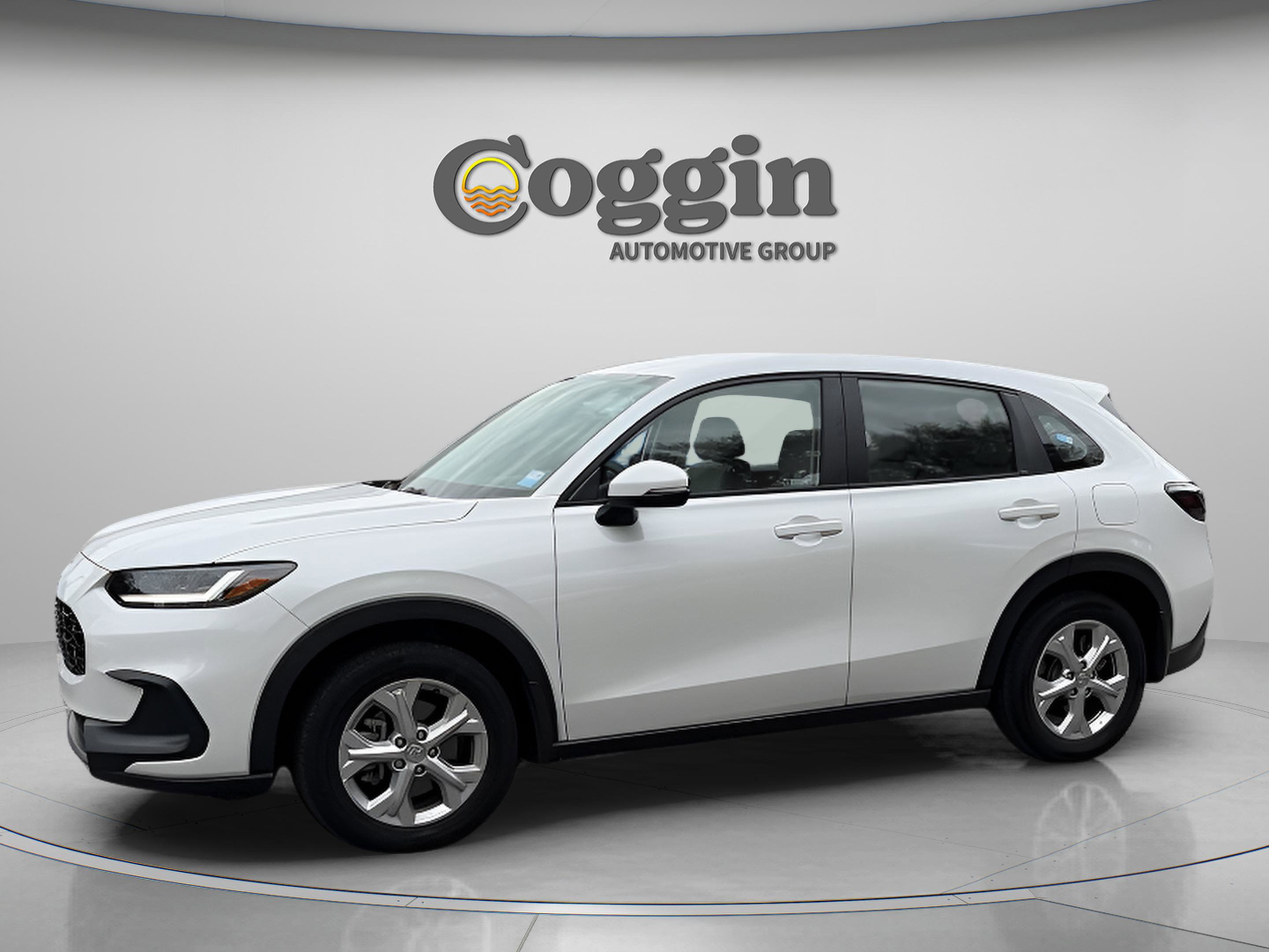 Certified 2023 Honda HR-V LX image 1