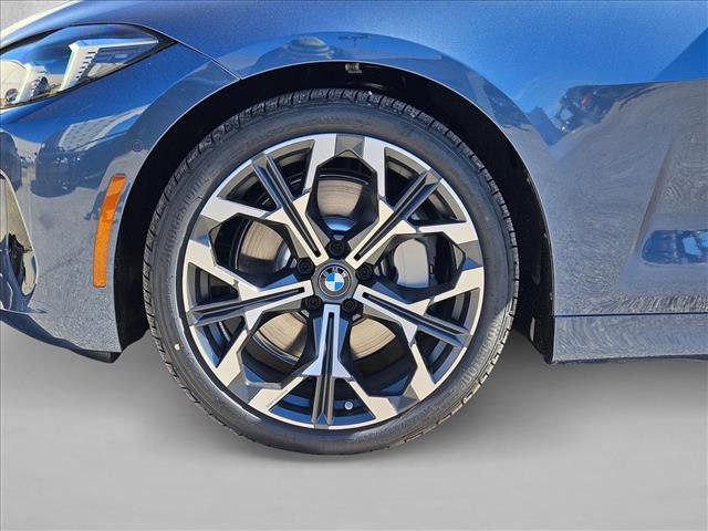 New 2026 BMW 430i Coupe w/ Parking Assistance Package image 9