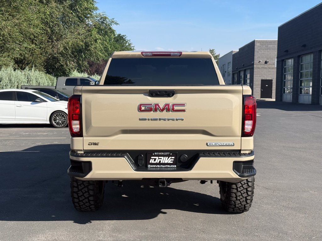 Used 2023 GMC Sierra 1500 Elevation AWD/4WD image 11