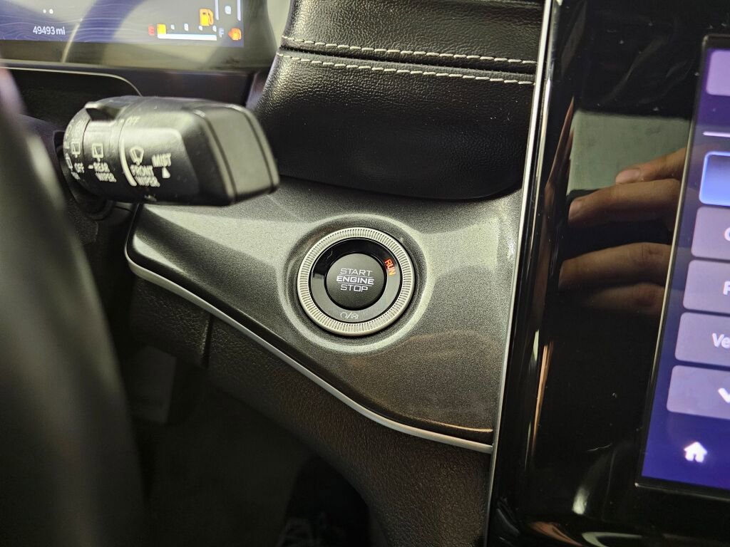 Used 2021 Jeep Grand Cherokee L Altitude image 26