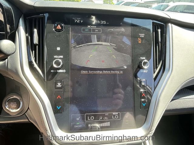 Used 2025 Subaru Outback Premium w/ Popular Package #1A image 17