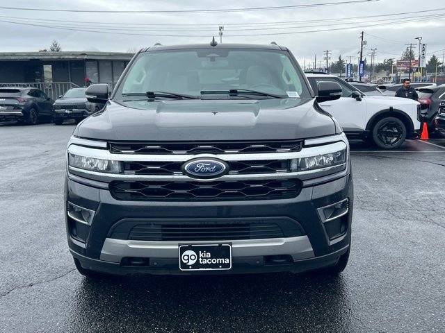 Used 2023 Ford Expedition Limited image 4