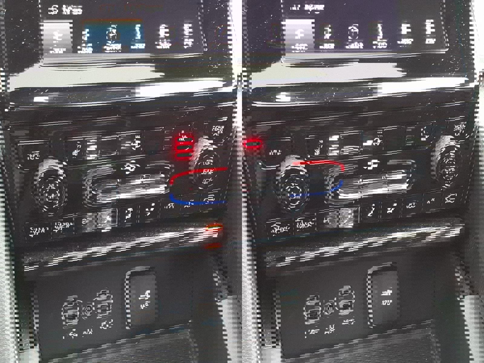 Used 2024 Jeep Grand Cherokee Laredo X w/ Luxury Tech Group I image 24