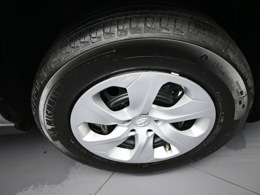 Certified 2025 Toyota RAV4 LE image 13