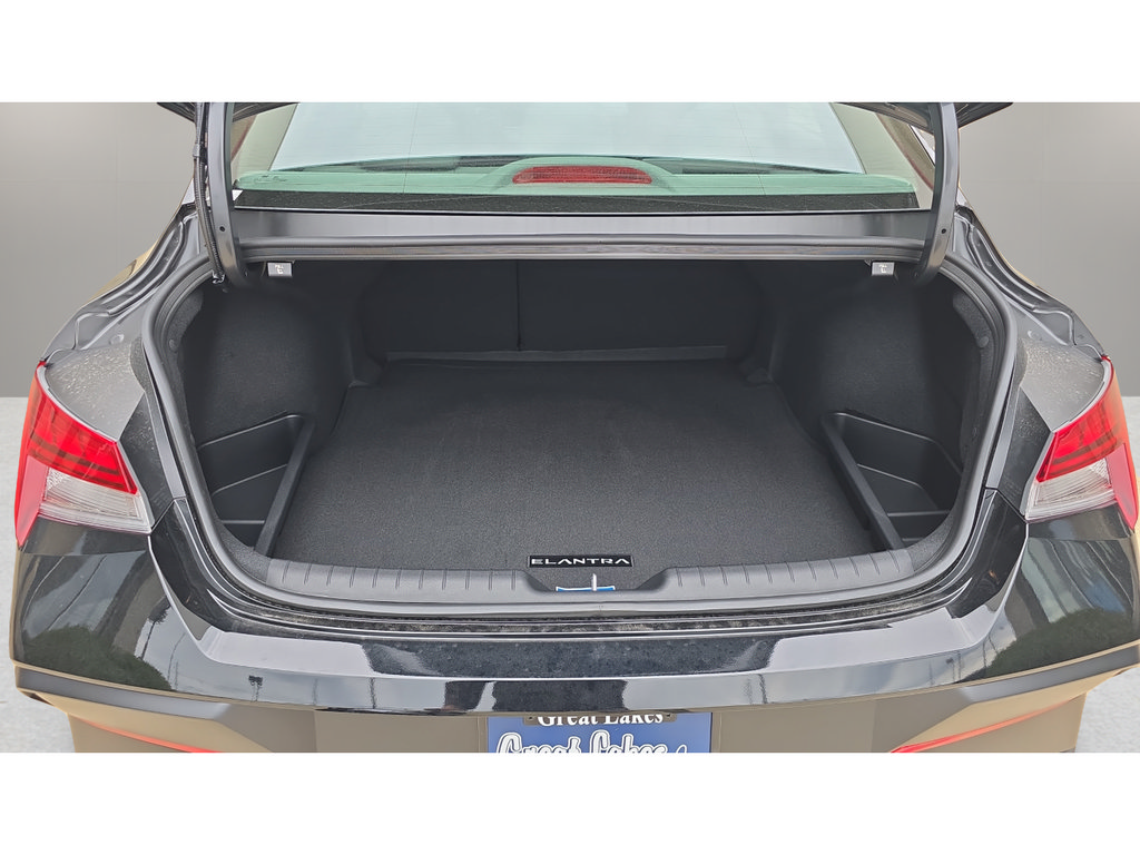 New 2026 Hyundai Elantra SEL Sport Premium w/ Cargo Package FWD image 2