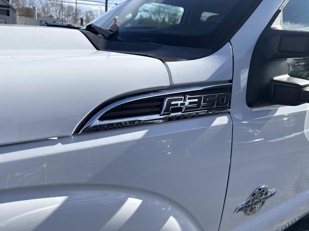 Used 2015 Ford F350 Lariat w/ Snow Plow Prep Package image 10