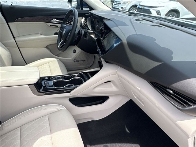 Certified 2023 Buick Envision Avenir AWD/4WD image 29