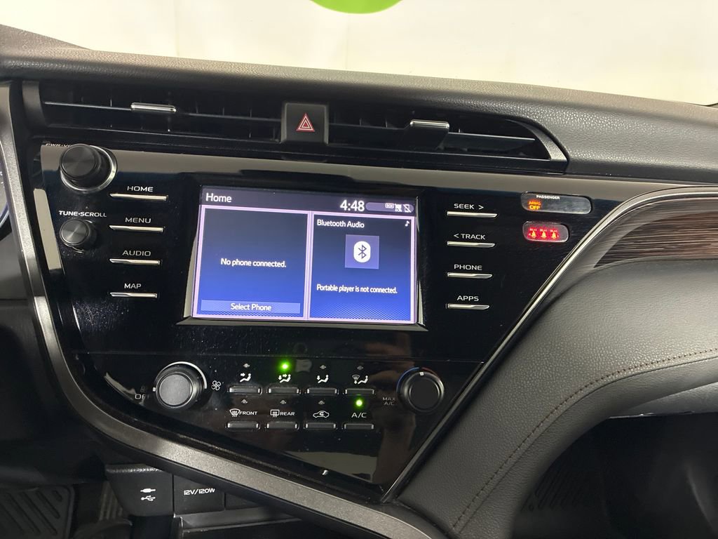Used 2019 Toyota Camry LE image 13