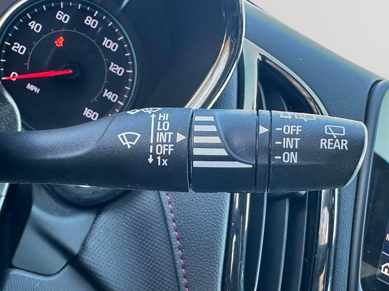 Certified 2023 Chevrolet Equinox RS image 18