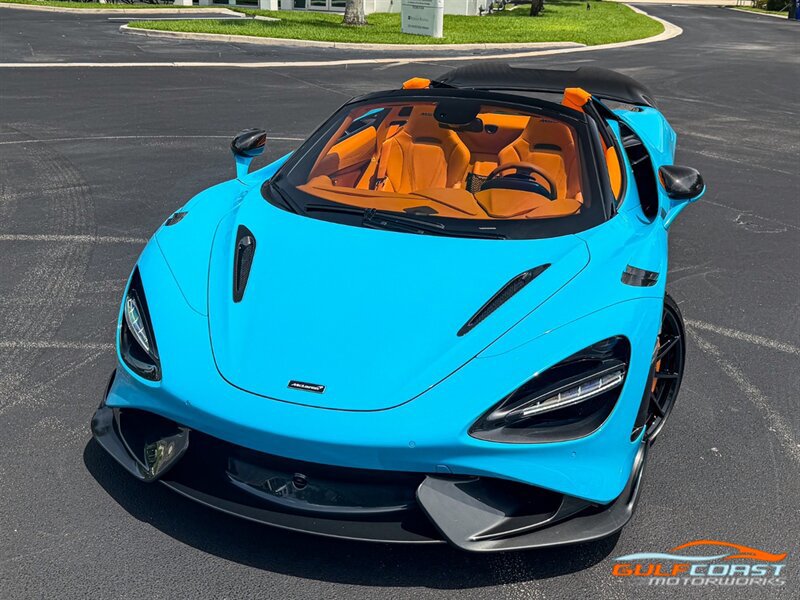 Used 2022 McLaren 765LT RWD image 9
