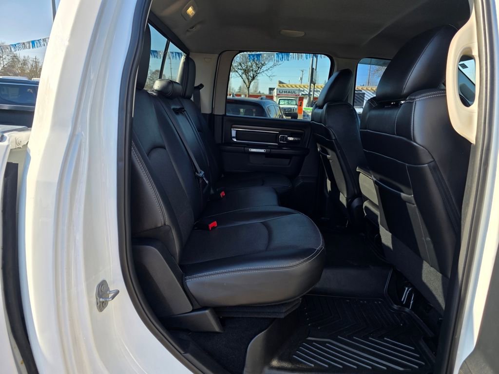 Used 2017 RAM 1500 Laramie image 23