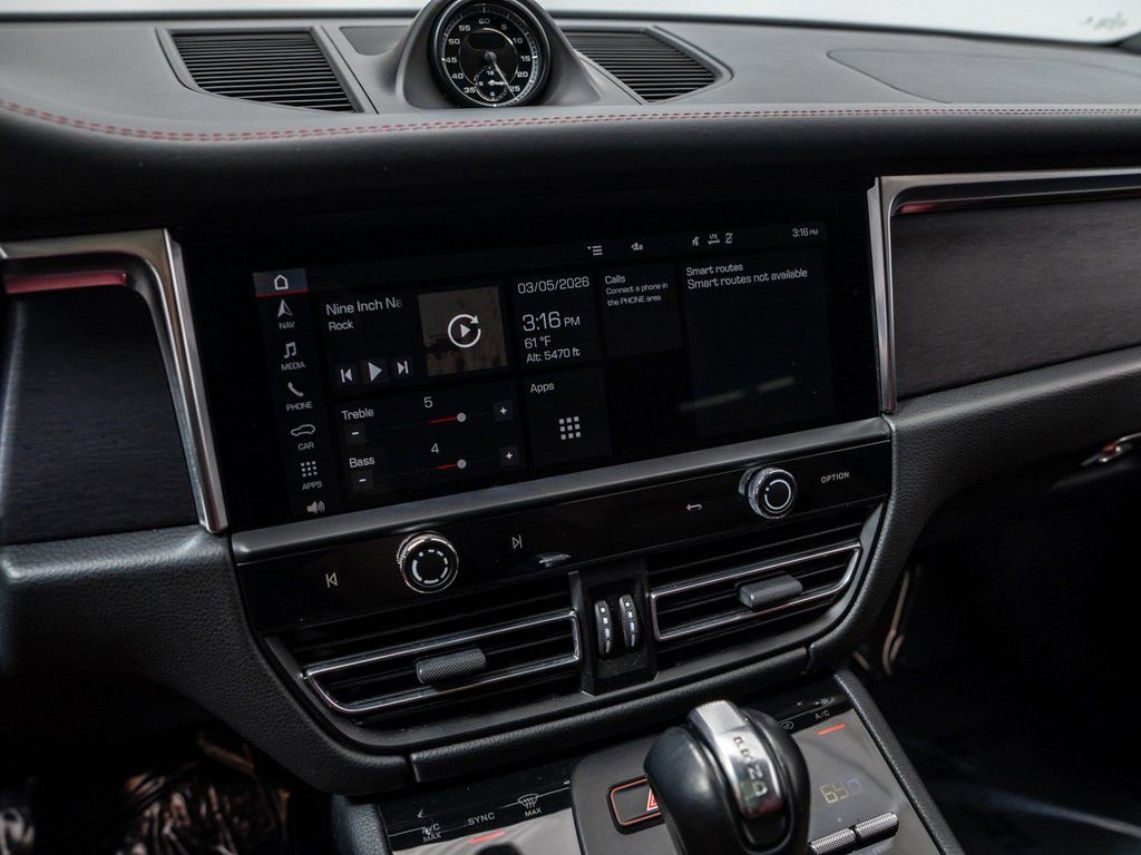 Used 2023 Porsche Macan GTS image 18