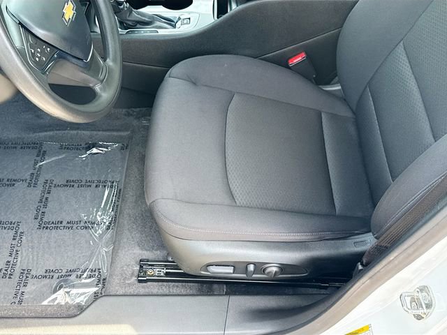 Used 2024 Chevrolet Malibu LT FWD image 19