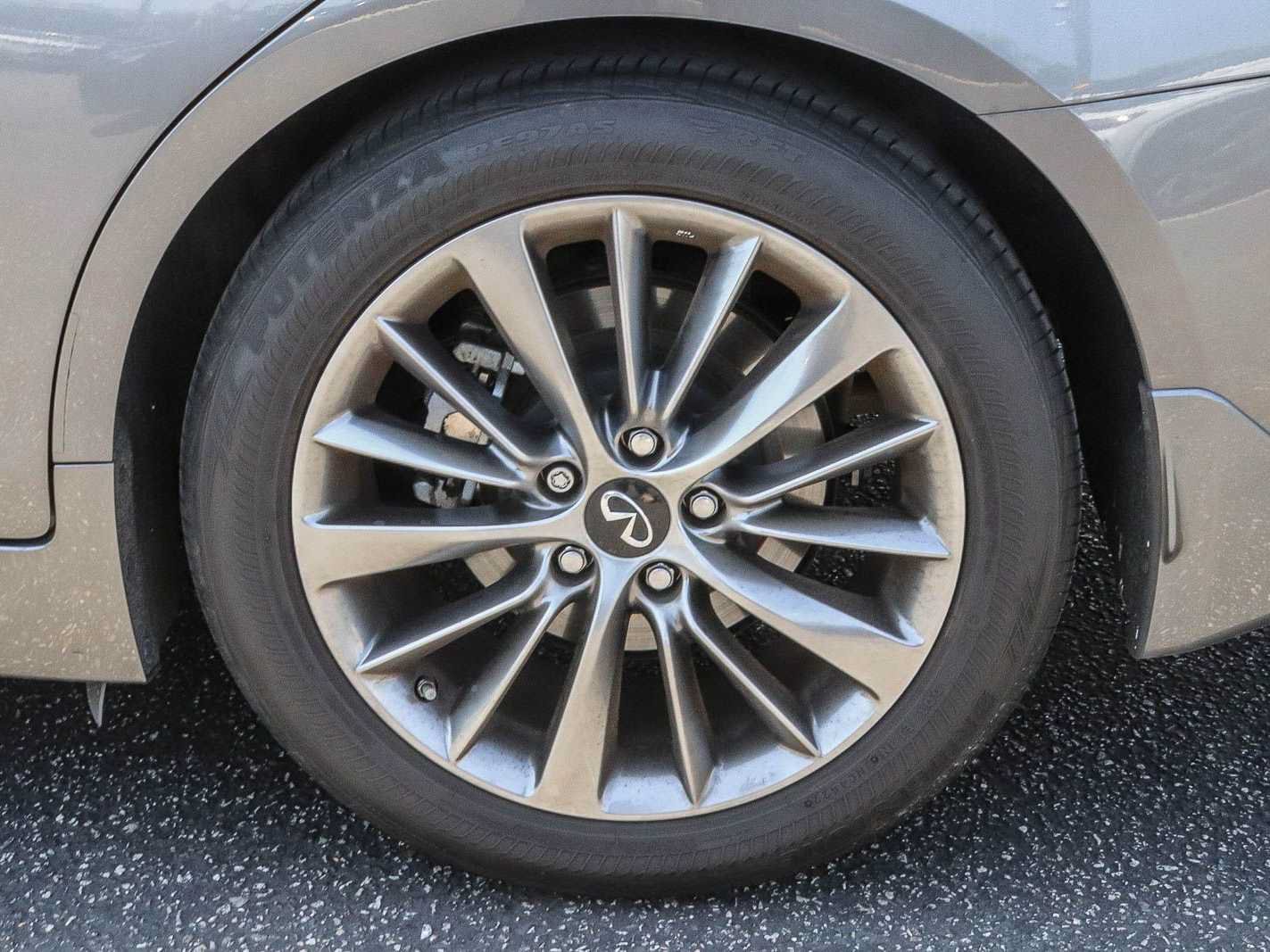 Used 2023 INFINITI Q50 Luxe w/ Cargo Package RWD image 10