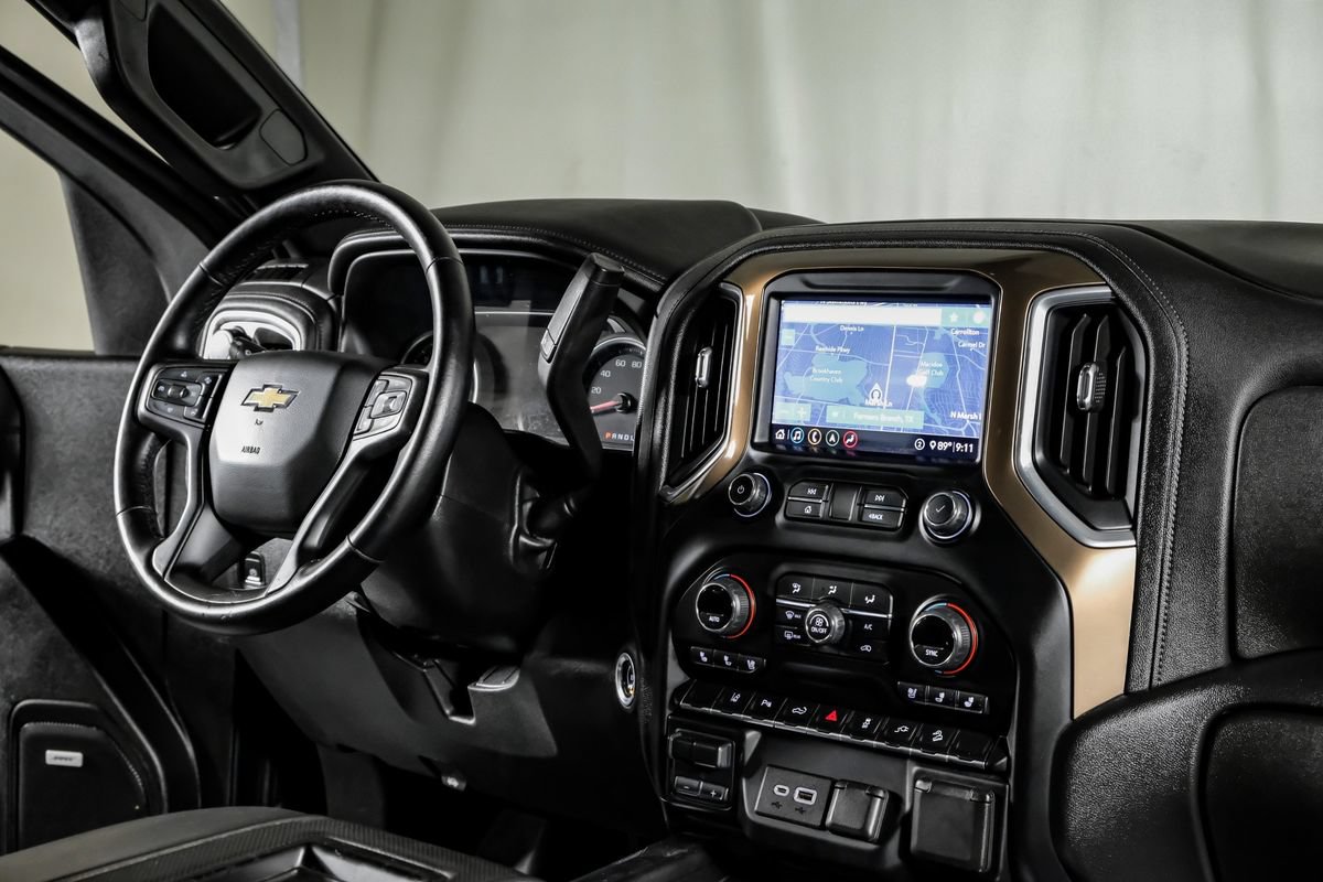 Used 2020 Chevrolet Silverado 2500 High Country w/ Technology Package AWD/4WD image 24