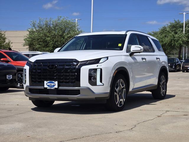 Used 2025 Hyundai Palisade SEL FWD image 3
